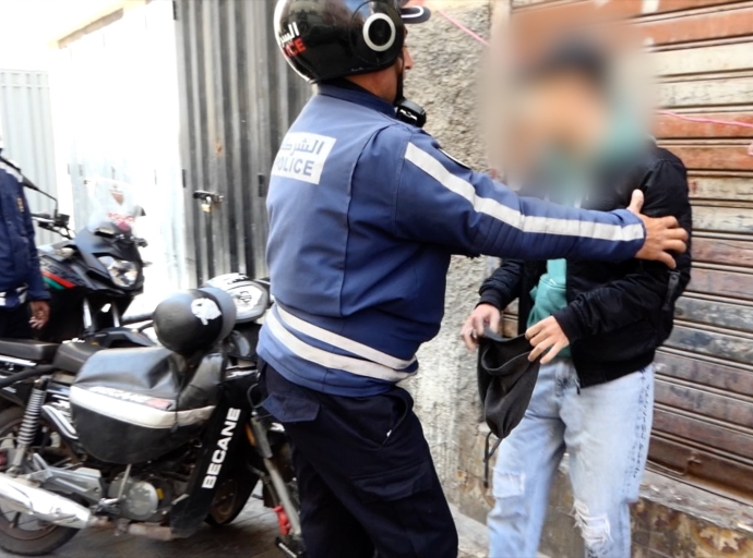 مطاردة بوليسية مثيرة تنتهي بتوقيف سائق دراجة نارية متهور